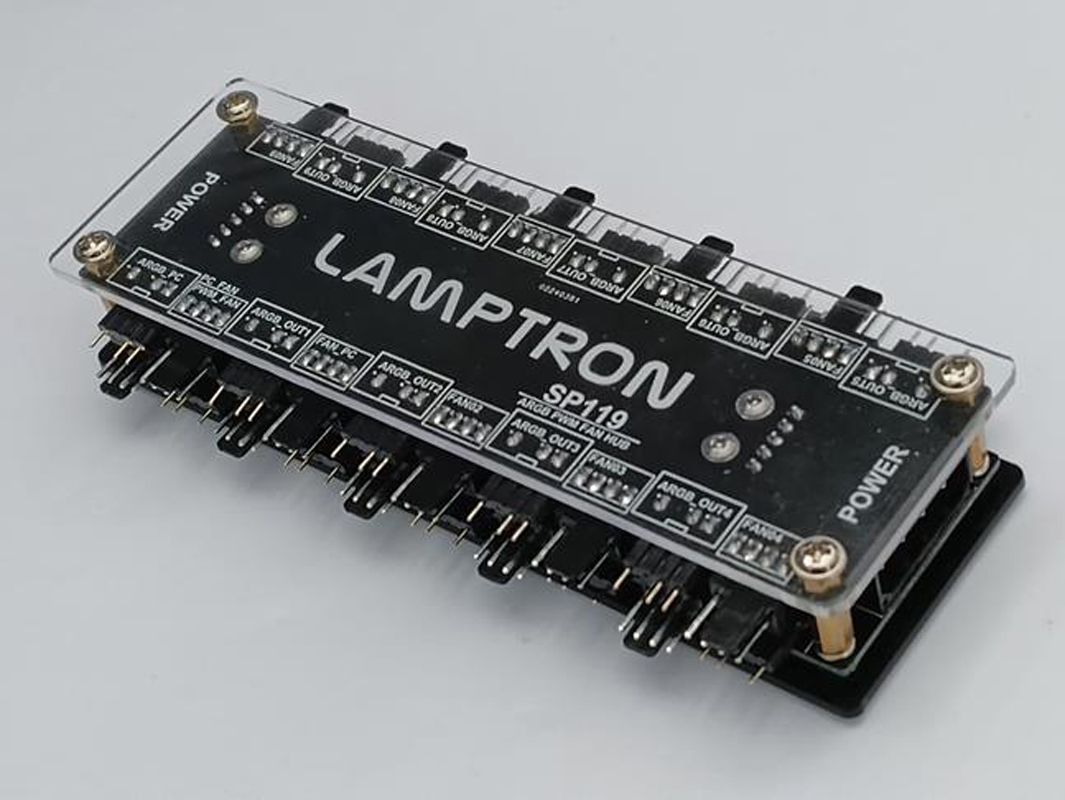 LAMPTRON Hub de Ventiladores A - Gaming Hardware And Accessories reseña y precio